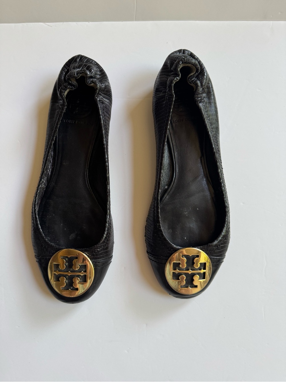 Tory Burch Black Leather Ballet Flats with Gold Logo Medallion
